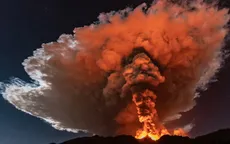 Núi lửa Etna phun trào ngoạn mục, du khách kéo đến gây cản trở lực lượng cứu hộ