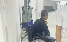 Công an triệu tập người đàn ông đạp vào đầu tài xế tại showroom ô tô