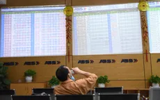 VN-Index chưa thể vượt 1.300 điểm