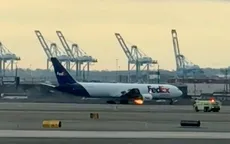 Máy bay chở hàng FedEx cháy động cơ trên không, hạ cánh khẩn cấp