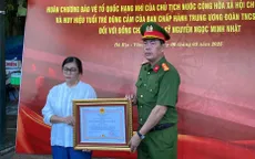 Truy tặng Huân chương Bảo vệ Tổ quốc, Huy chương Tuổi trẻ dũng cảm cho chiến sĩ CSCĐ hy sinh khi làm nhiệm vụ