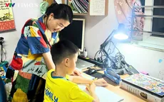 Niềm hạnh phúc khi con trẻ được miễn học phí