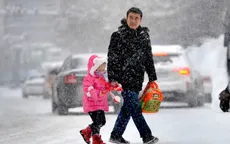 Bão tuyết bao trùm Tân Cương, Trung Quốc