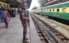 Nhóm tay súng cướp tàu hỏa ở Pakistan, bắt hàng trăm con tin