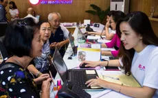 Cân nhắc đi chơi xa vì giá vé máy bay tăng gần gấp đôi dịp 30/4