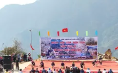 Sơn La: Sôi động hội thi giã bánh dày, múa khèn tại Ngày hội Hoa sơn tra