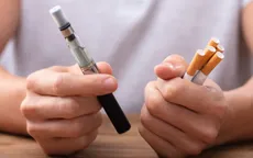 Pháp hạn chế người trẻ hút thuốc lá điện tử dùng một lần