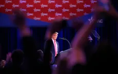Những sắc lệnh hành pháp của Tổng thống Donald Trump có dễ dàng vượt qua thách thức pháp lý?