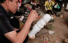 Chuyện nghề của người giữ hồn dân gian