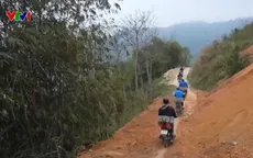 Đoàn viên thanh niên không ngại khó, chung tay hỗ trợ xóa nhà tạm, nhà dột nát