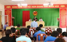 Lãnh án 7 năm tù vì mua ma túy để... "đãi" bạn