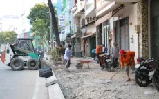 TP Hồ Chí Minh đẩy nhanh sửa chữa vỉa hè trước 30/4