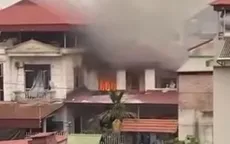 Nghi nổ pháo gây cháy nhà ở Hà Nội, 1 nam thanh niên tử vong