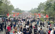 Người dân cả nước thành kính hướng về ngày Giỗ Tổ Hùng Vương
