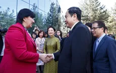 Chủ tịch Quốc hội Trần Thanh Mẫn và Phu nhân thăm Đại học Phương Đông Tashkent