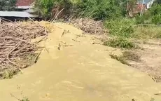 Xuất hiện bùn trào từ lòng đất ở Phú Yên