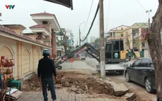 Nghệ An: Thi công gián đoạn khiến dự án đường 74 tỷ đồng ùn tắc nghiêm trọng