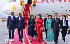 Thủ tướng Ethiopia Abiy Ahmed Ali và Phu nhân đến Hà Nội, bắt đầu thăm chính thức Việt Nam