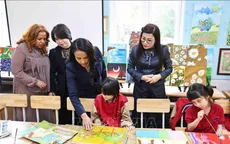 Phu nhân Thủ tướng Việt Nam và Phu nhân Thủ tướng Ethiopia thăm học sinh Trường Nguyễn Đình Chiểu