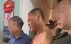 Khống chế đối tượng dùng dao đâm người rồi cố thủ trong chung cư