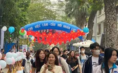 Hàng nghìn sinh viên ngân hàng tham dự Hội chợ việc làm - Cầu nối nhân lực 2025