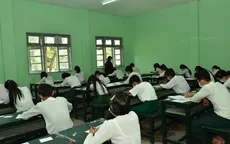 Hơn 60.000 học sinh Myanmar phải thi lại đại học