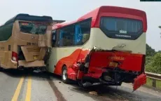 Tai nạn liên hoàn trên cao tốc Nội Bài - Lào Cai khiến 3 người bị thương