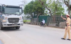 Hà Nội: Mạnh tay xử lý xe chở quá tải, không che chắn gây mất an toàn giao thông