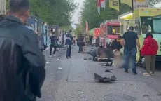 Lao xe kinh hoàng vào đám đông lễ hội ở Vancouver, nhiều người thương vong