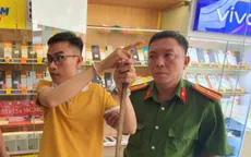 Đầu tư tiền ảo thua lỗ, quản lý cửa hàng đập phá cửa hàng trộm điện thoại