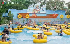 Vượt hơn 100km để 'thưởng lễ' tại công viên nước lớn nhất Thủ đô