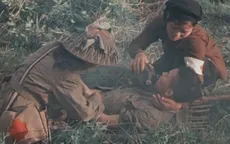 Phim tài liệu 'Những mái tóc dài trong lửa đạn' - Những cô gái ở ngay vòng sau của tuyến lửa