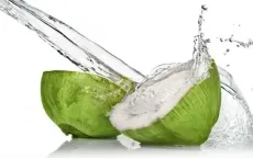 5 Lợi ích tuyệt vời của nước dừa đối với sức khỏe