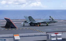 Lộ diện máy bay chiến đấu tàng hình J-35 của Trung Quốc