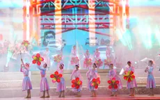 "Hải Phòng - 70 năm niềm tin khát vọng vươn mình" và khai mạc Lễ hội Hoa Phượng Đỏ - Hải Phòng 2025