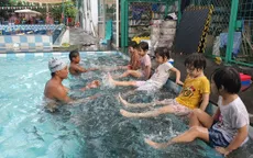 TP Hồ Chí Minh dạy bơi miễn phí cho người dân