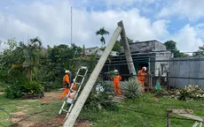 Mưa lớn khiến hàng loạt trụ điện bị gãy đổ ở Gia Lai