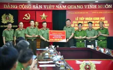 CATP Hà Nội trao tặng hơn 6 tỷ đồng hỗ trợ các tỉnh vùng cao, chung tay xóa nhà tạm, nhà dột nát