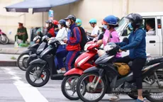 Hà Nội lạnh bất thường giữa mùa hè: Thời tiết "đảo chiều" và lời cảnh báo từ khí hậu