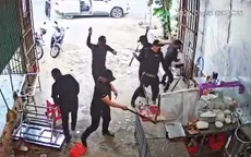 Truy bắt nhóm đối tượng đập phá, tạt sơn vào nhà dân để đòi nợ ở Đắk Lắk