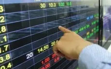 VN-Index vượt 1.340 điểm