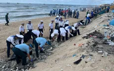 Giữ màu xanh đại dương – Hành động từ trái tim người lính biển