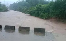 Nguyên nhân gây mưa lớn chưa từng có trong tháng 6 ở miền Trung