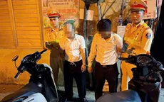 Hà Nội: Bắt quả tang hai đối tượng trộm xe máy rạng sáng trên đường Đội Cấn