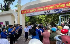 Ngày thi đầu tiên tại Khánh Hòa: An toàn, nghiêm túc và những dư âm từ đề văn 'bầu trời Tổ quốc'.