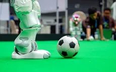 Giải bóng đá đầu tiên dành riêng cho robot hình người