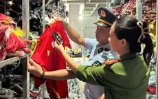 Khởi tố chủ kho hàng buôn bán hơn 35.000 bộ quần áo giả mạo Nike, Adidas, Puma