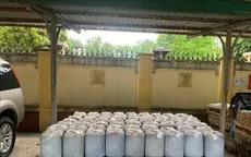 Phát hiện hơn 2.600 lít nước mắm không rõ nguồn gốc