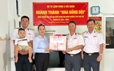 Mái nhà giữa lòng đồng đội