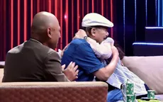 NSND Thái Bảo xúc động hội ngộ nhạc sĩ Trần Tiến sau nhiều năm hát "Vết chân tròn trên cát"